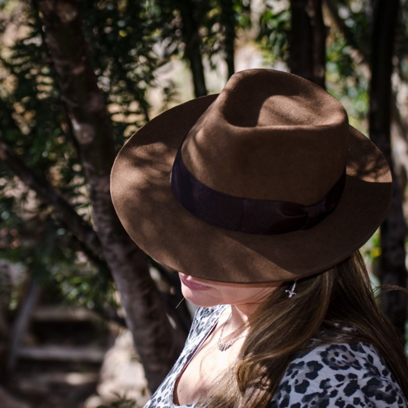 SOMBRERO DE CALLE